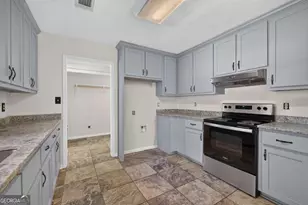 138 Lakeshore Cir NE, Milledgeville, GA 31061 - Photo 15