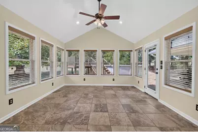 138 Lakeshore Circle NE, Milledgeville, GA 31061 - Photo 11