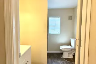 627 W 39th St, Savannah, GA 31415 - Photo 11