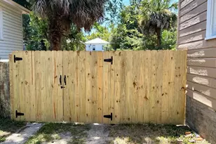 627 W 39th St, Savannah, GA 31415 - Photo 13