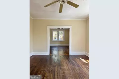 627 W 39th Street, Savannah, GA 31415 - Photo 5