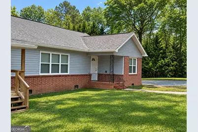 6250 West Avenue, Lavonia, GA 30553 - Photo 1