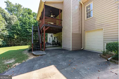 2768 Clearwater Springs Drive, Buford, GA 30519 - Photo 11