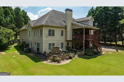 2768 Clearwater Springs Drive, Buford, GA 30519 - Photo 7