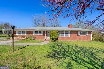 868 Fairview Avenue, Hartwell, GA 30643 - Photo 3