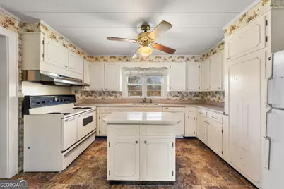 868 Fairview Avenue, Hartwell, GA 30643 - Photo 11