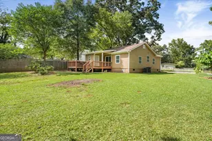 1194 Barnes Mill Rd, Marietta, GA 30062 - Photo 9