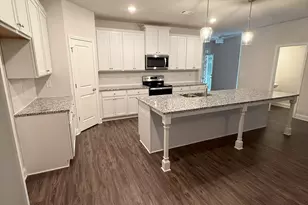 2576 Mills Commons Dr, Decatur, GA 30034 - Photo 9
