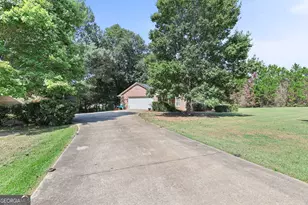 448 Minter Dr, Hampton, GA 30228 - Photo 3