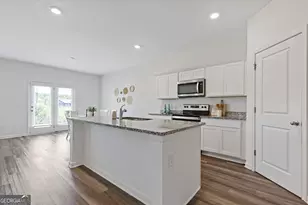 778 Knightsbridge Ln, Winder, GA 30680 - Photo 3