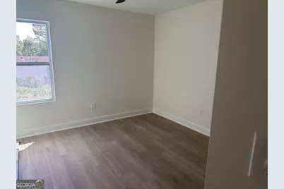 890 Center Hill Avenue NW, Atlanta, GA 30318 - Photo 15