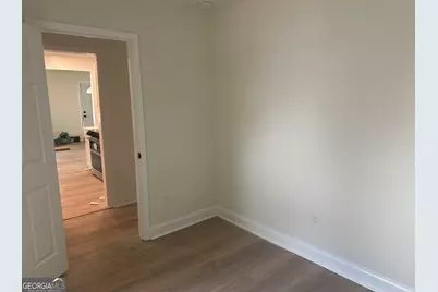 890 Center Hill Avenue NW, Atlanta, GA 30318 - Photo 13