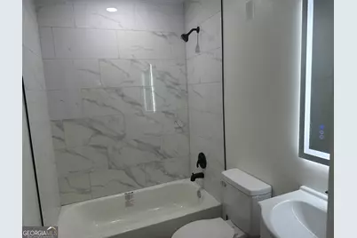 890 Center Hill Avenue NW, Atlanta, GA 30318 - Photo 19