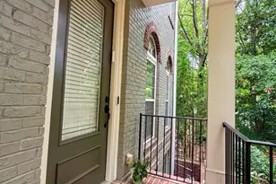 1602 Chatterton Ct NE, Atlanta, GA 30329 - Photo 3