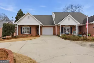 22 Green Hill Pl, Toccoa, GA 30577 - Photo 7