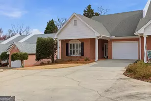 22 Green Hill Pl, Toccoa, GA 30577 - Photo 7