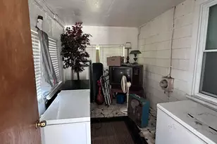 2164 Browns Mill Rd SE, Atlanta, GA 30315 - Photo 15