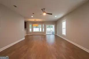 303 Overlook Bend, Kingsland, GA 31548 - Photo 5