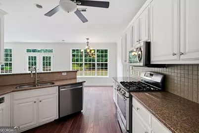 310 Mansfield Way, Stockbridge, GA 30281 - Photo 15