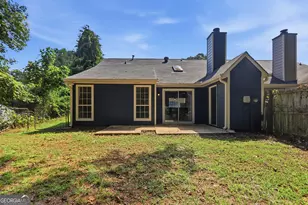 5137 Hill Farm Dr NE, Woodstock, GA 30188 - Photo 5