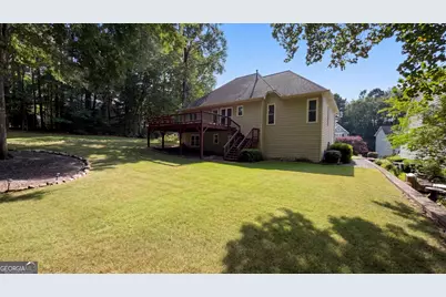 142 Clubhouse Drive NW, Kennesaw, GA 30144 - Photo 17