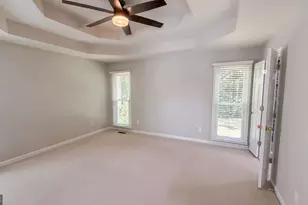 142 Clubhouse Dr NW, Kennesaw, GA 30144 - Photo 5