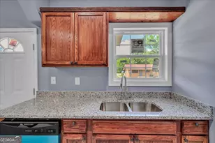 104 Robinson St, Byron, GA 31008 - Photo 13