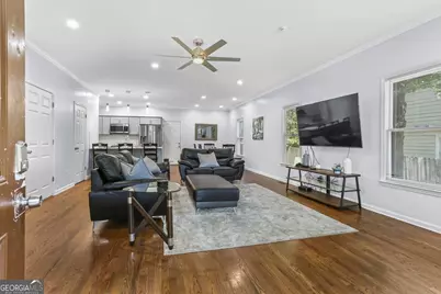 687 Windsor Street SW, Atlanta, GA 30310 - Photo 3