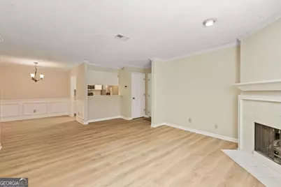 611 Barrington Hills Drive, Sandy Springs, GA 30350 - Photo 17
