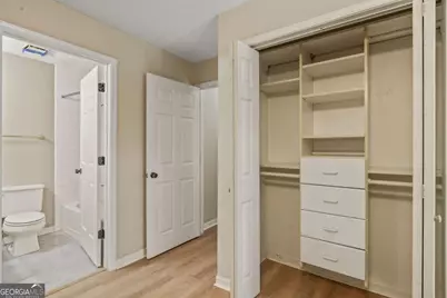 611 Barrington Hills Drive, Sandy Springs, GA 30350 - Photo 31