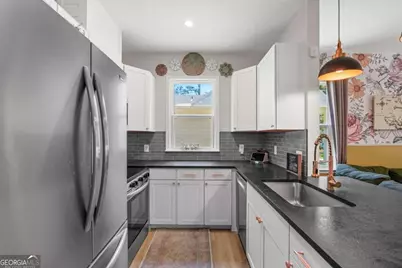 2217 E 59th Street, Savannah, GA 31404 - Photo 15