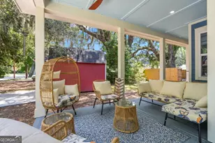 2217 E 59th St, Savannah, GA 31404 - Photo 3