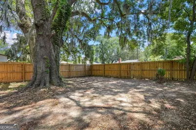 2217 E 59th Street, Savannah, GA 31404 - Photo 5