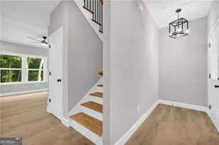 155 Carey St, Franklin Springs, GA 30662 - Photo 7