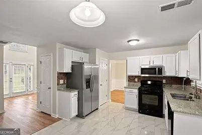 5073 Laythan Jace Court, Snellville, GA 30039 - Photo 9