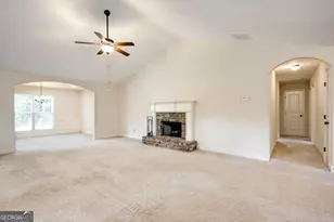 1746 Sara Hunter Ln NW, Milledgeville, GA 31061 - Photo 13