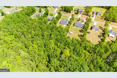 1746 Sara Hunter Lane NW, Milledgeville, GA 31061 - Photo 5