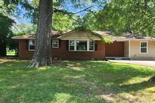 115 Burnside St, Jonesboro, GA 30236 - Photo 1