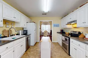 1813 N Leah Ln, Statesboro, GA 30461 - Photo 15