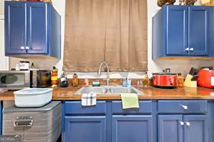 423 Tazor St NW, Atlanta, GA 30314 - Photo 9