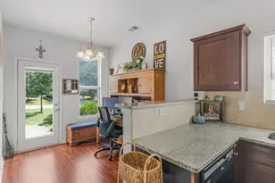 549 Tulip Ln, McDonough, GA 30252 - Photo 9