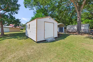 613 Duncan Ave, Unadilla, GA 31091 - Photo 51