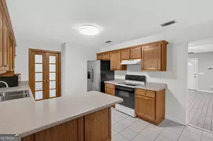504 Lake Dr, Midway, GA 31320 - Photo 15