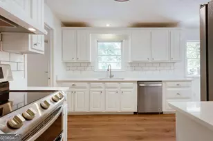 1186 Robert Hardeman Rd, Winterville, GA 30683 - Photo 11