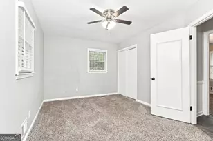 2321 Hollyridge Dr SW, Marietta, GA 30060 - Photo 17