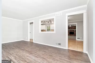 2321 Hollyridge Drive SW, Marietta, GA 30060 - Photo 5