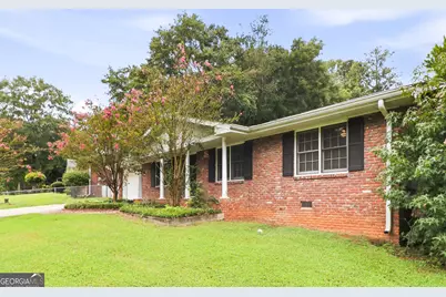 2321 Hollyridge Drive SW, Marietta, GA 30060 - Photo 3