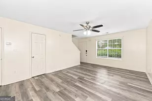 7060 Ravenwood Ln, Lithonia, GA 30038 - Photo 3