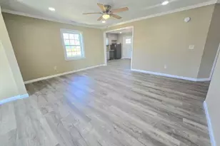 305 Kingtown St, McCaysville, GA 30555 - Photo 3