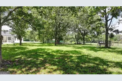 3601 Youth Monroe Road, Loganville, GA 30052 - Photo 11